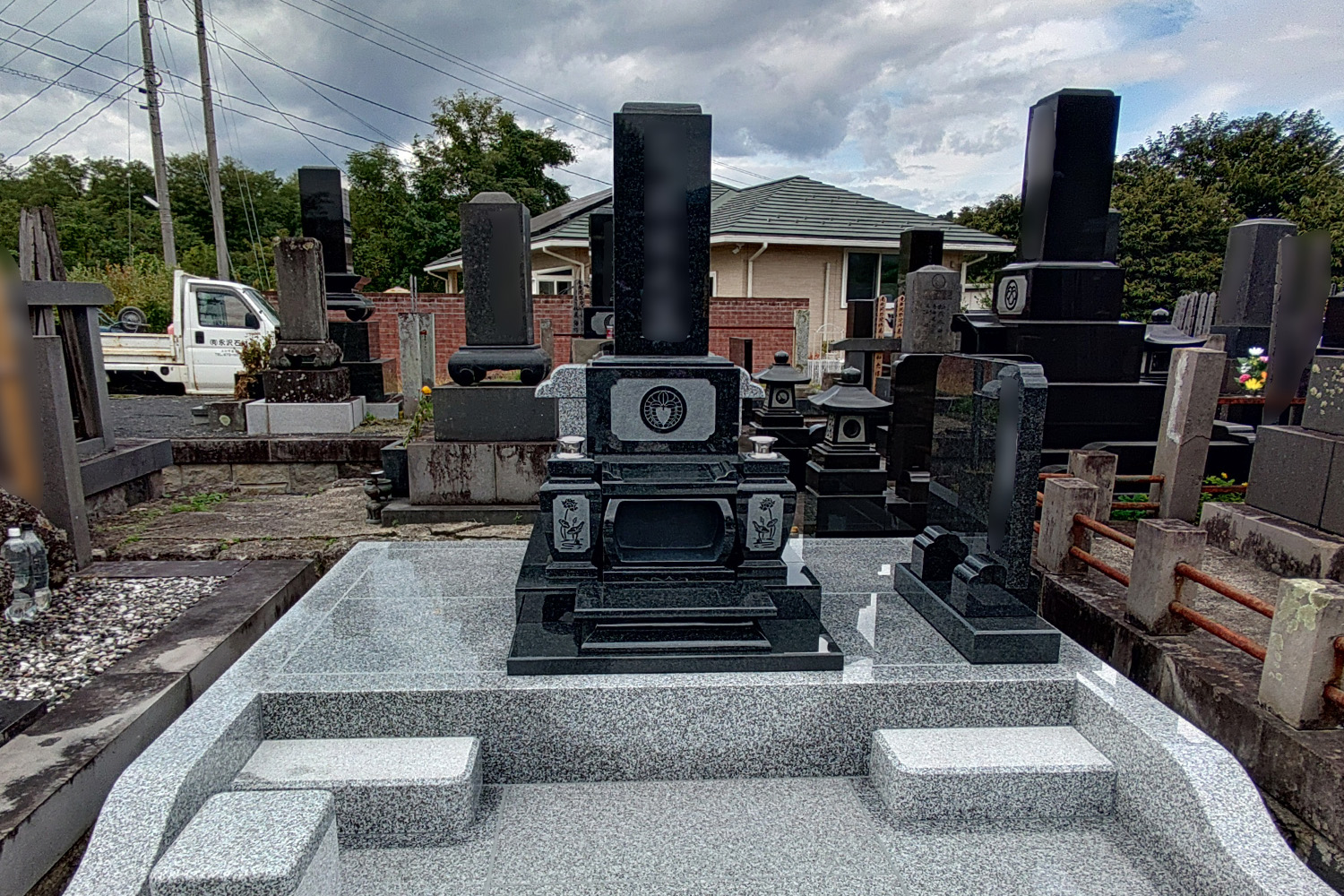和型墓石